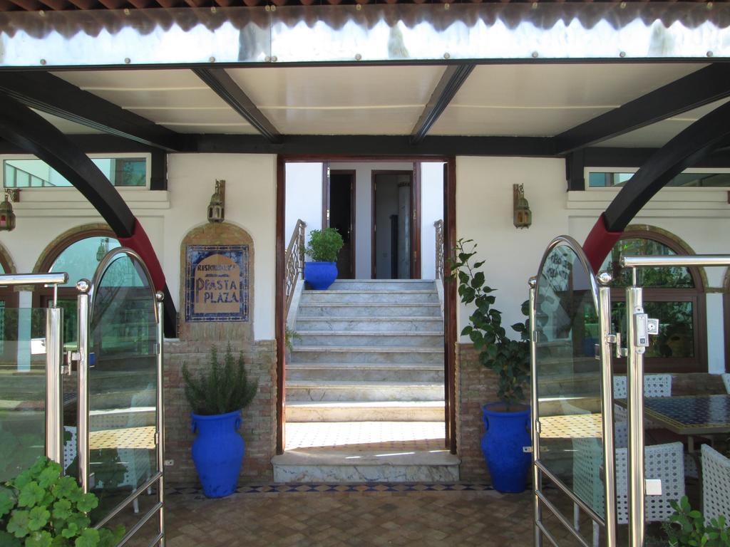 Pasta Plaza Hotel Arzila Exterior foto