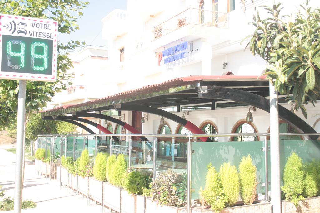 Pasta Plaza Hotel Arzila Exterior foto