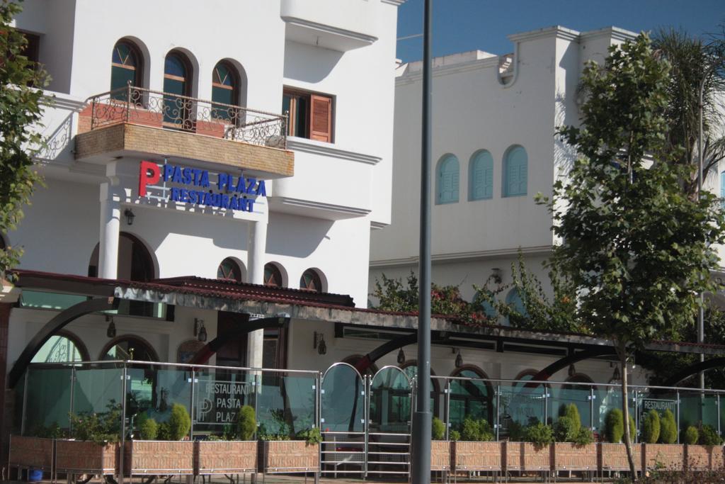 Pasta Plaza Hotel Arzila Exterior foto